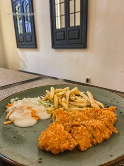 Chicken katsu with french fries and salad