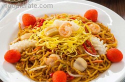 Mie Goreng Panjang Umur Munik