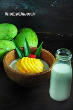 Ketan susu mangga