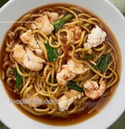 Hokkien Noodles With Seafood Wee Nam Kee