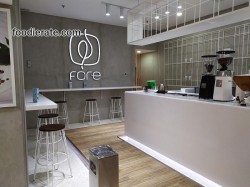 Interior Kafe Fore Coffee di Mall Taman Anggrek