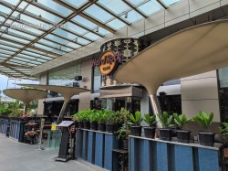 Hard Rock Cafe Pacific Place Mall SCBD