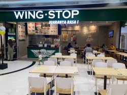 Lokasi Wingstop di St Moritz Mall (Lippo Mall Puri)