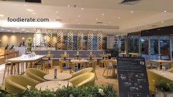 Interior Restoran Chateraise Central Park Mall