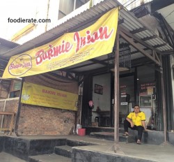 Tampak Depan Restoran Bakmie Irian Setiabudi