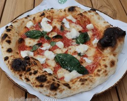 Margherita Bocconcini Solo Pizza