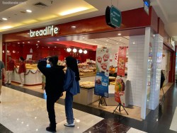 Lokasi BreadLife di Puri Indah Mall