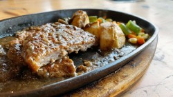 Menu Burger Beef Meat Steak Kampoeng Steak